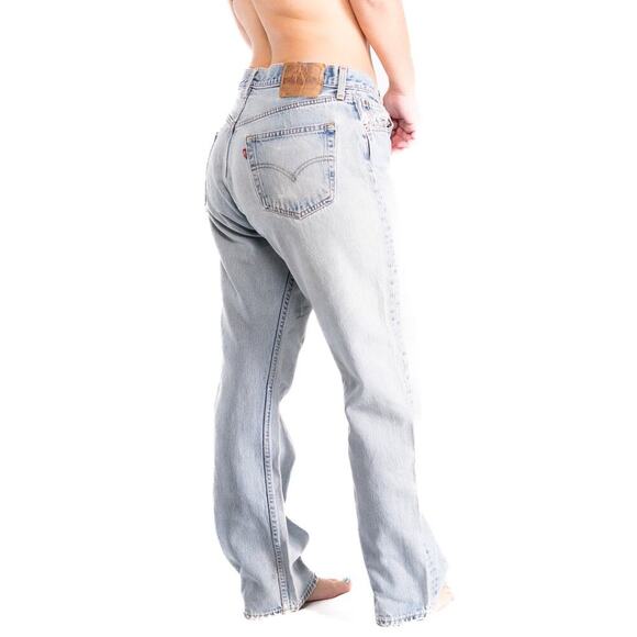 Vintage 1999 Levi 501 Distressed Light Wash Jeans 36x30 - Picture 6 of 10